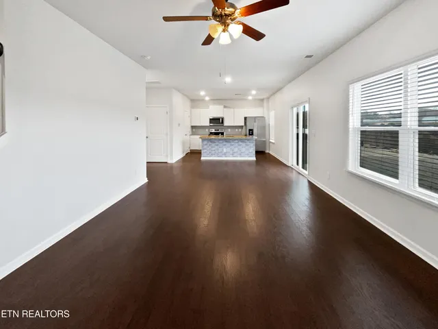 $398,000 | 8125 Dennis Fox Lane, Knoxville, TN 37938