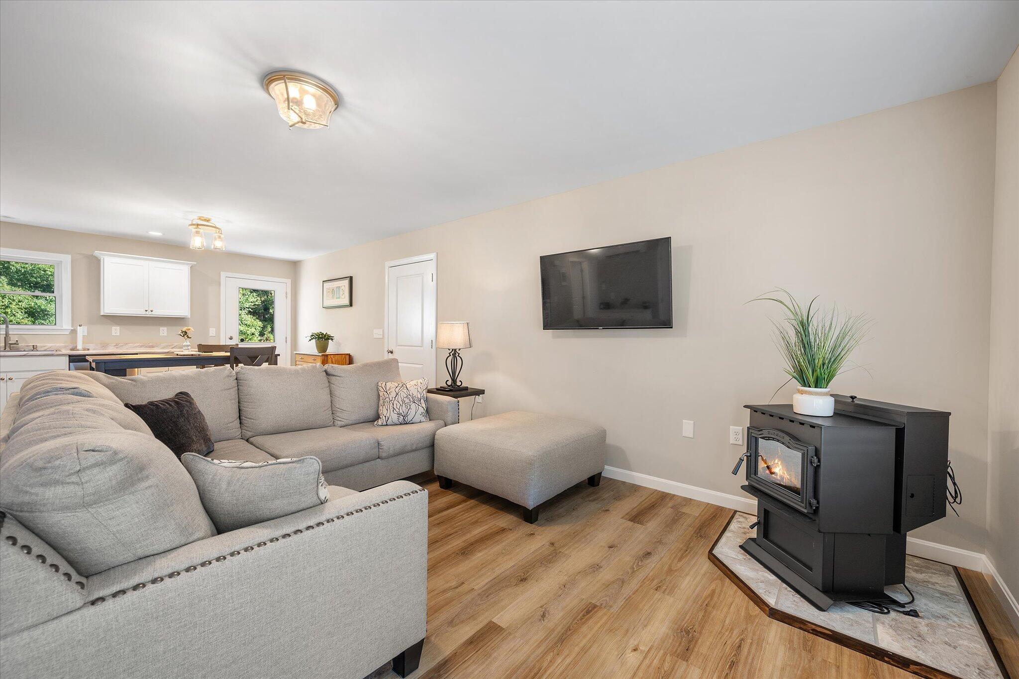 45 Stearns Farm Road Hampden, ME 04444 - Photo 7 of 32 07-Living Room