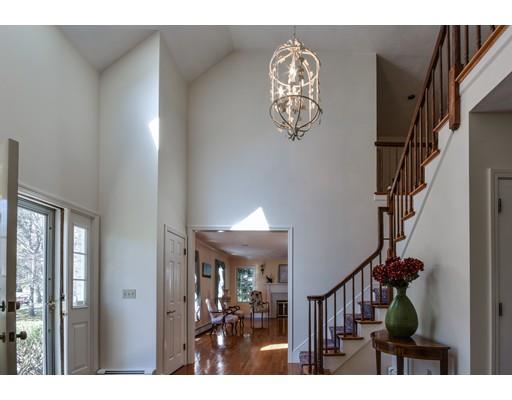33 Chestnut Street Wellesley, MA 02481 - Photo 2 of 17 a view of an entryway