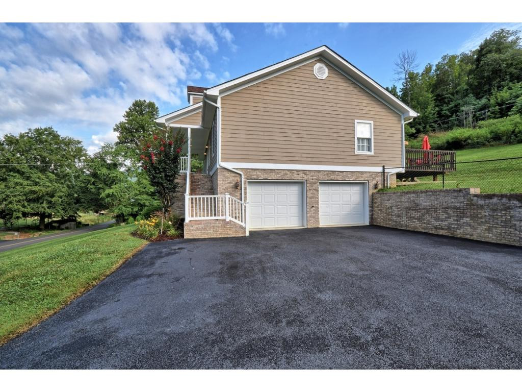 3348 Marbleton Road Unicoi, TN 37601 - Photo 5 of 36 Photo 5