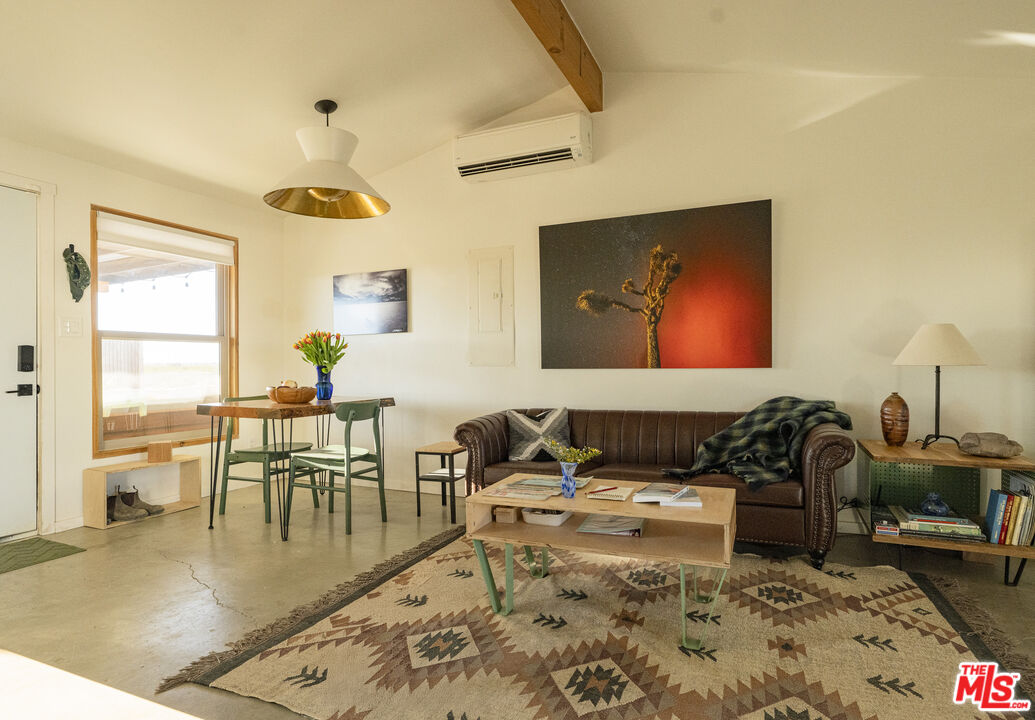 1304 Mile Square Road Joshua Tree, CA 92252 - Photo 11 of 37