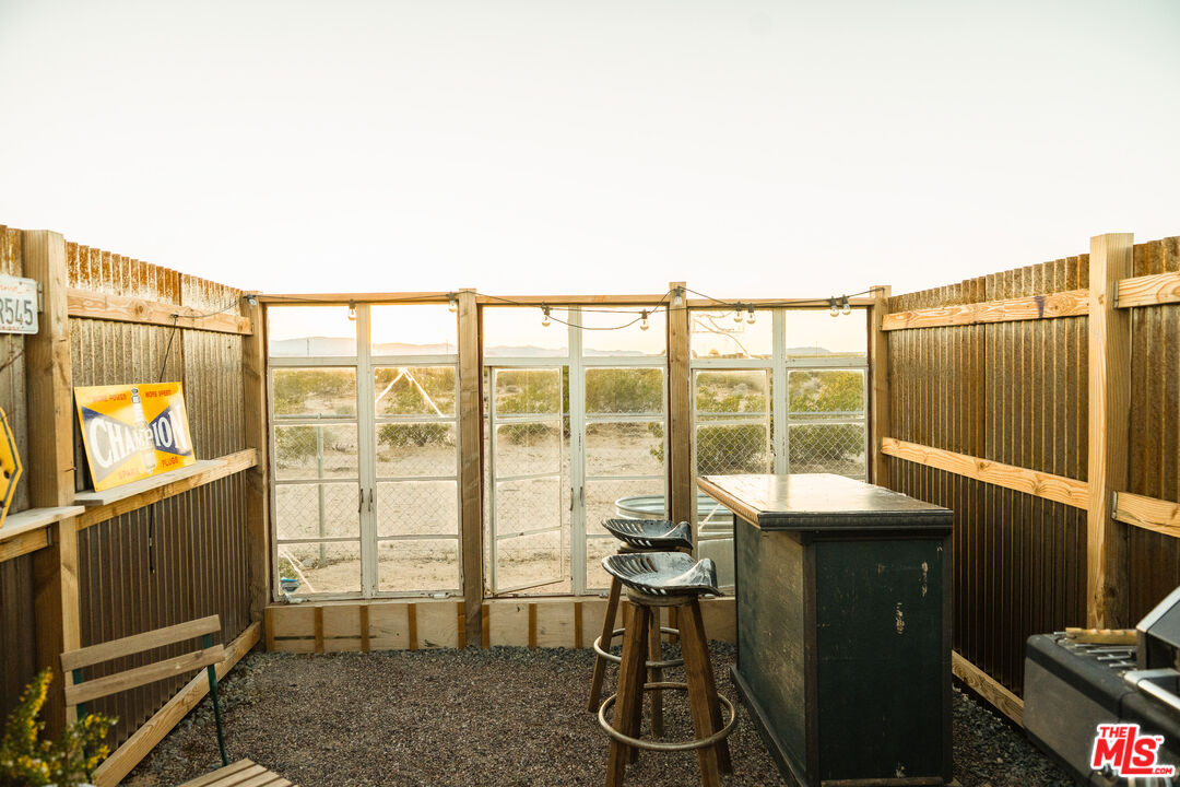 1304 Mile Square Road Joshua Tree, CA 92252 - Photo 27 of 37