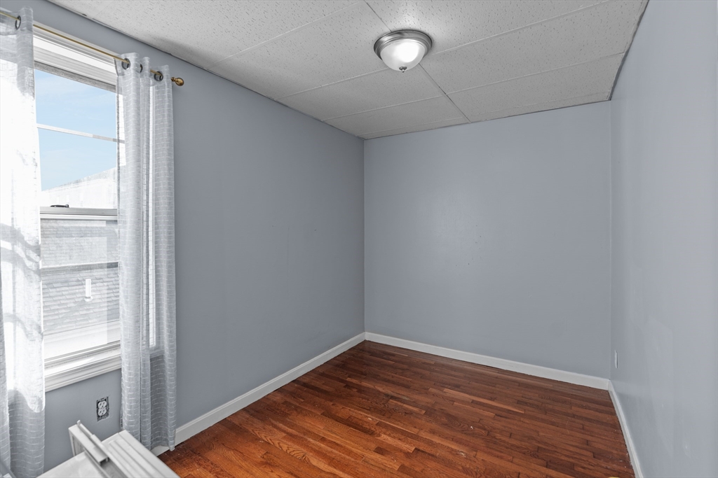 23 Brow Street Fall River, MA 02721 - Photo 21 of 42