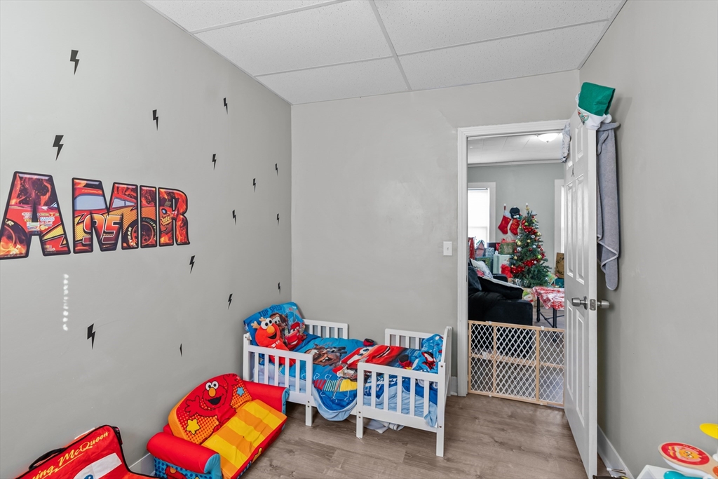 23 Brow Street Fall River, MA 02721 - Photo 31 of 42