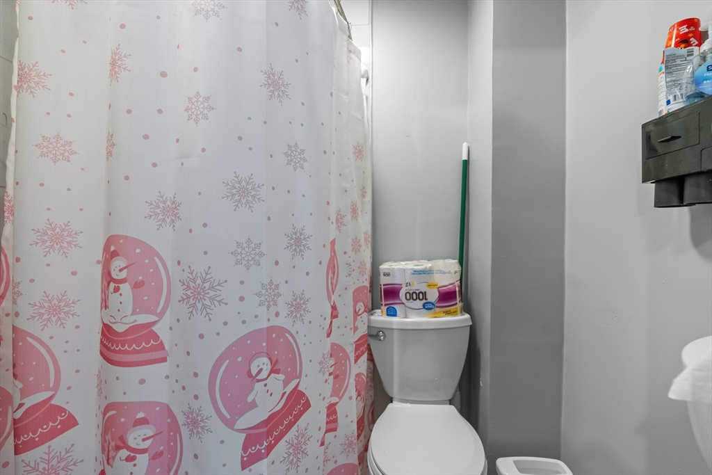 23 Brow Street Fall River, MA 02721 - Photo 32 of 42