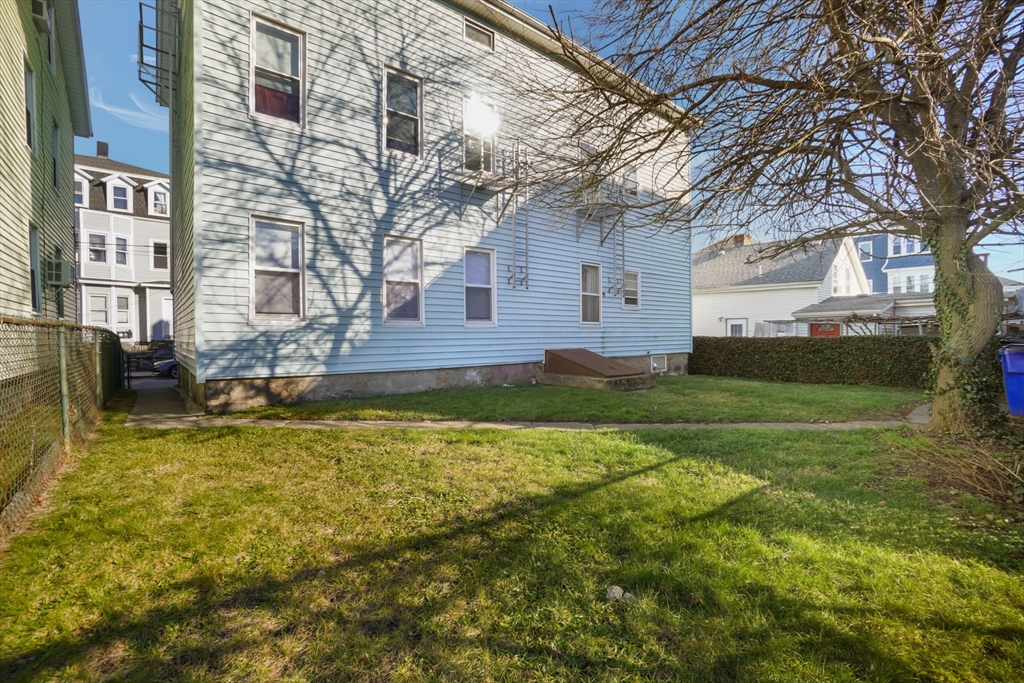 23 Brow Street Fall River, MA 02721 - Photo 40 of 42