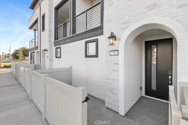 $608,990 | 3504 Van Buren Boulevard, Riverside, CA 92503