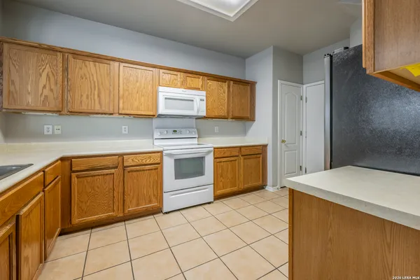 $1,750 | 6729 Biscay Bay, San Antonio, TX 78249