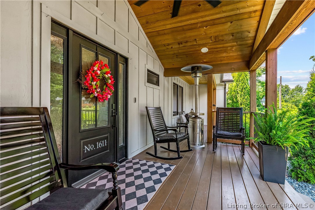 1611 Woodland Road New Albany, IN 47150 - Photo 4 of 62