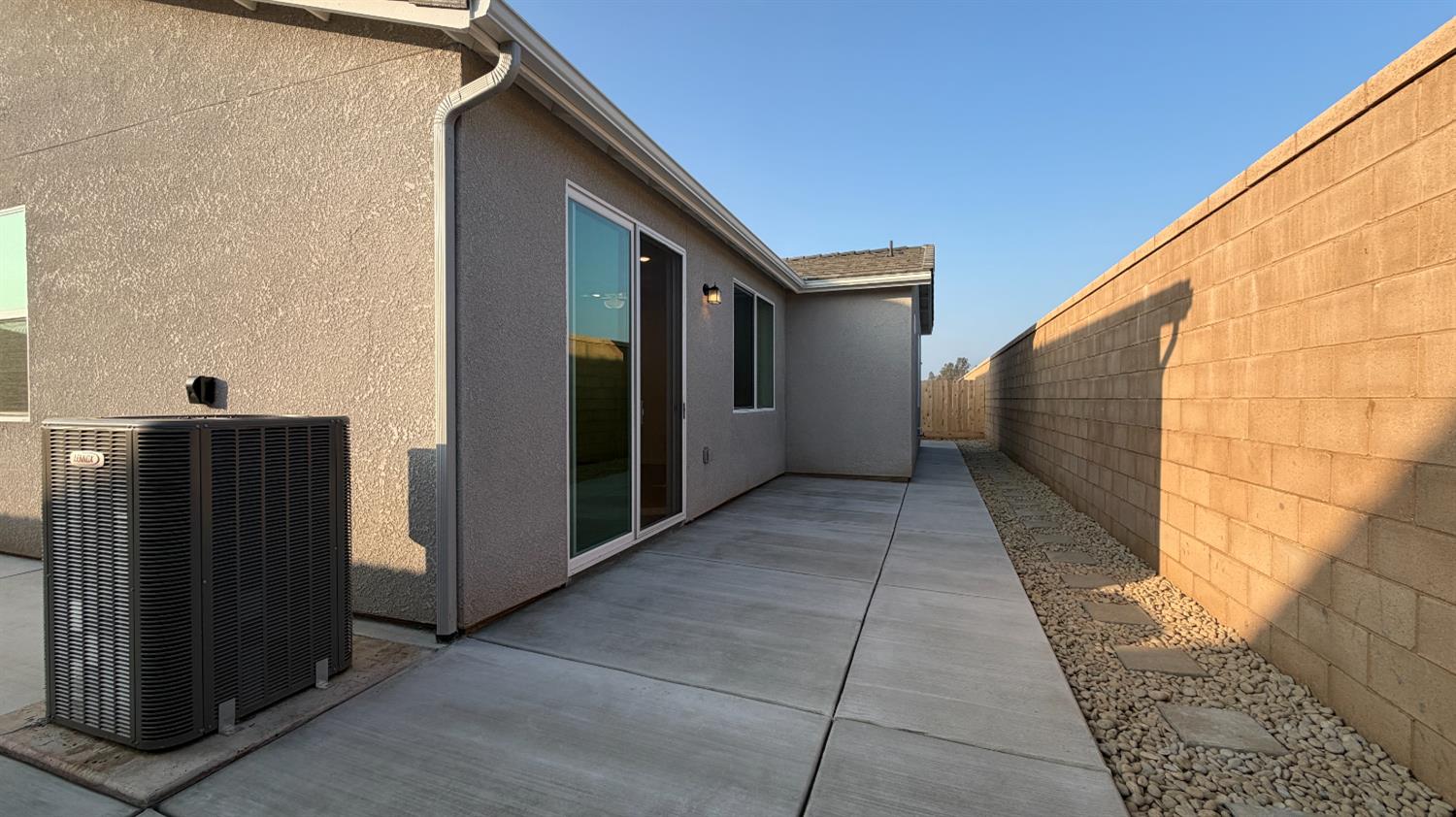 2173 North Renn Avenue Clovis, CA 93619 - Photo 29 of 30