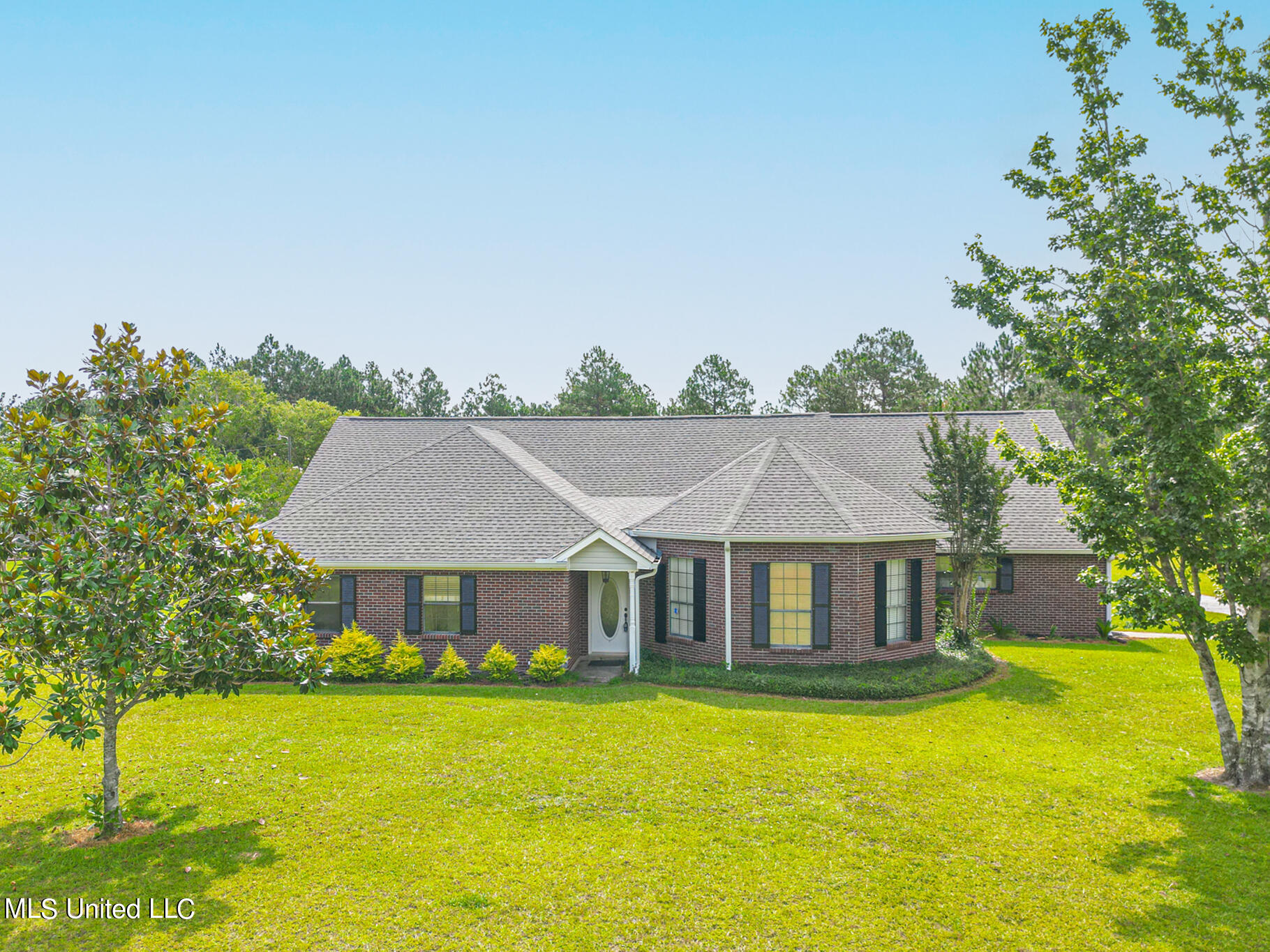 12104 Ridgeland Road Vancleave, MS 39565 - Photo 2 of 27 Ridgeland-11001