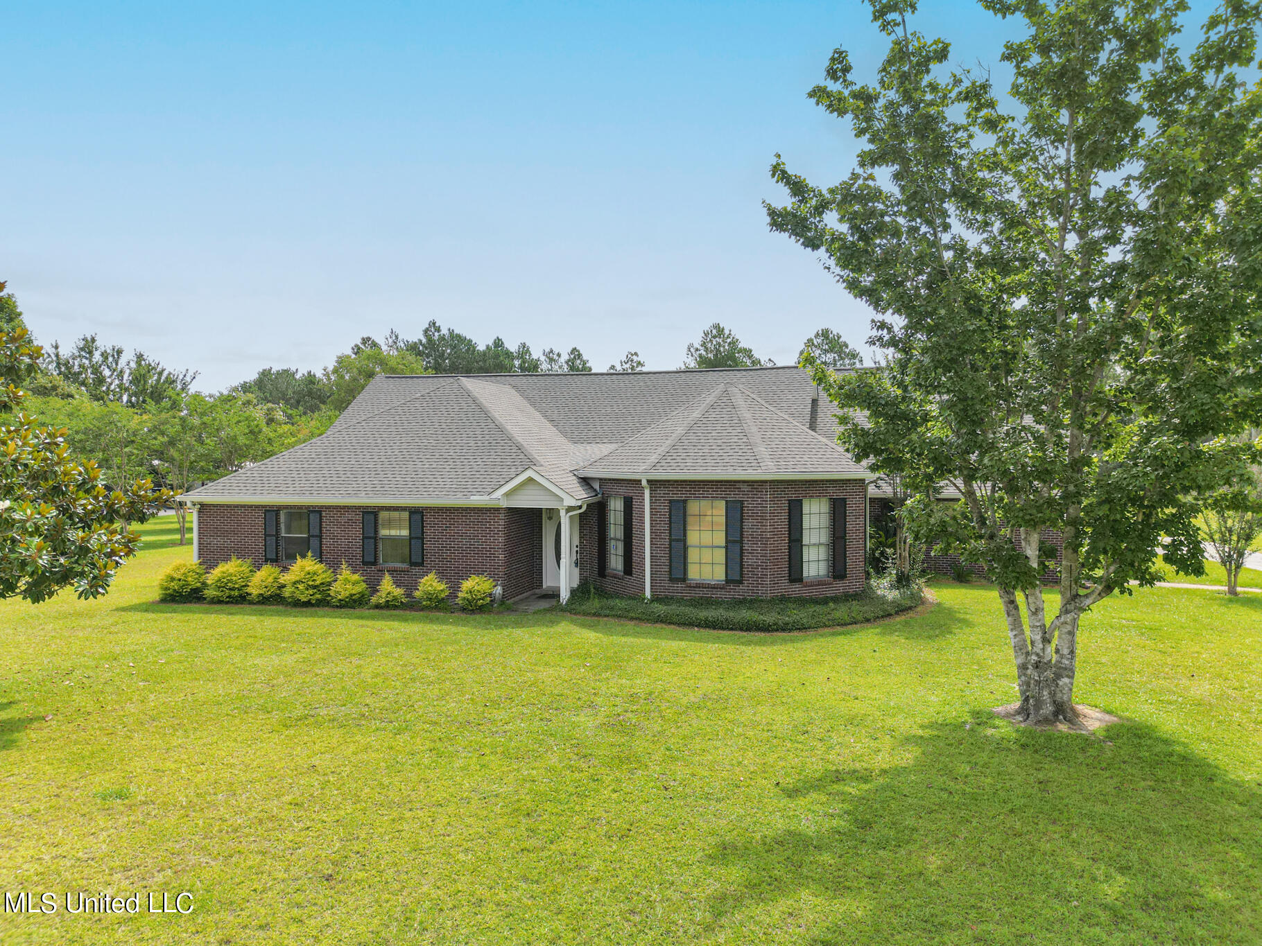 12104 Ridgeland Road Vancleave, MS 39565 - Photo 3 of 27 Ridgeland-11000
