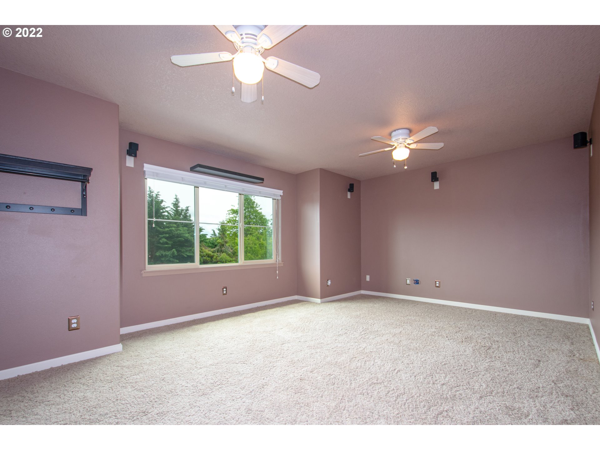 2312 South Wind River Way Ridgefield, WA 98642 - Photo 24 of 30 a view of an empty room with a window