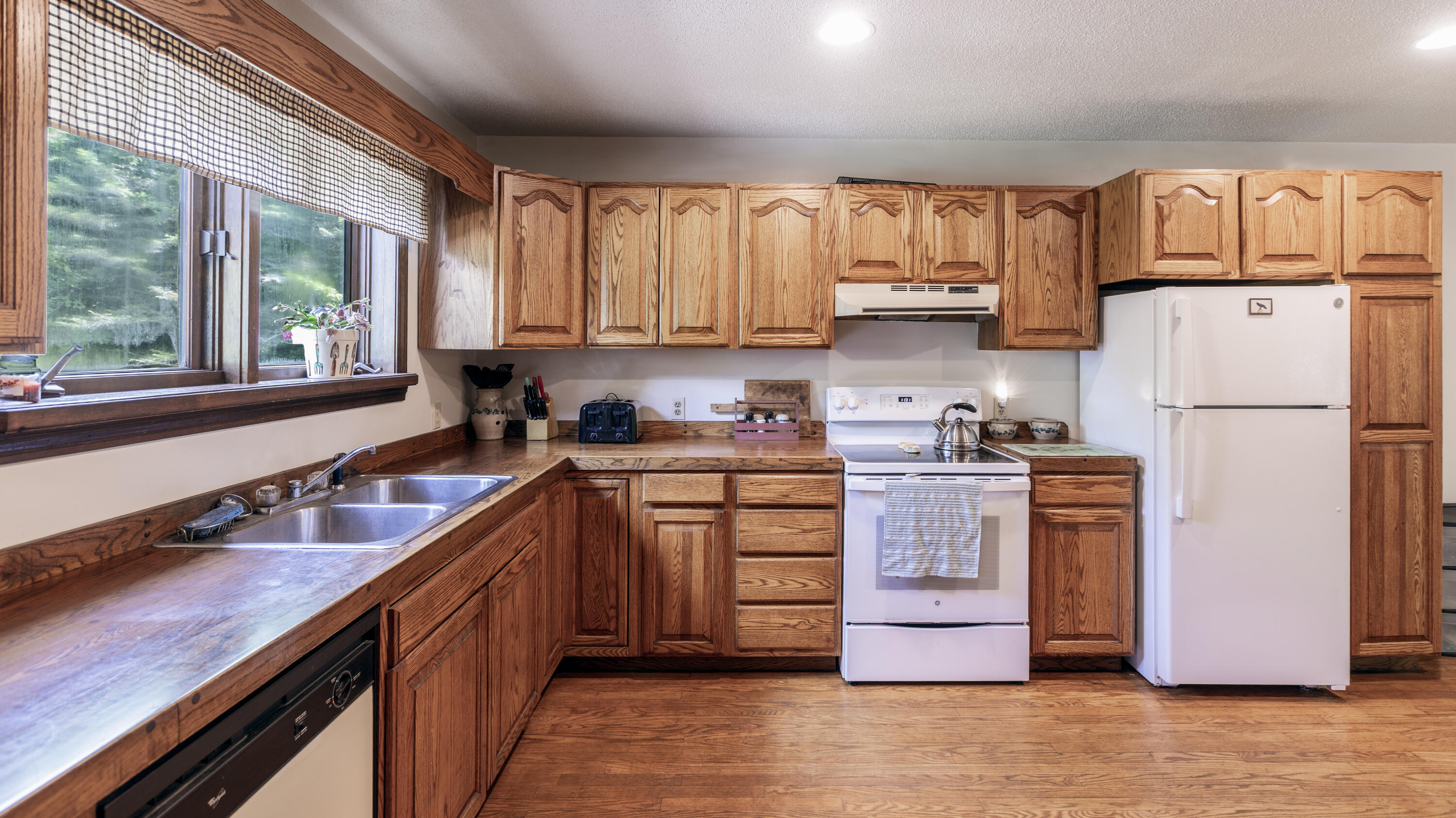 56 Ellis River Road Rumford, ME 04276 - Photo 7 of 37 Interior-1 (1)