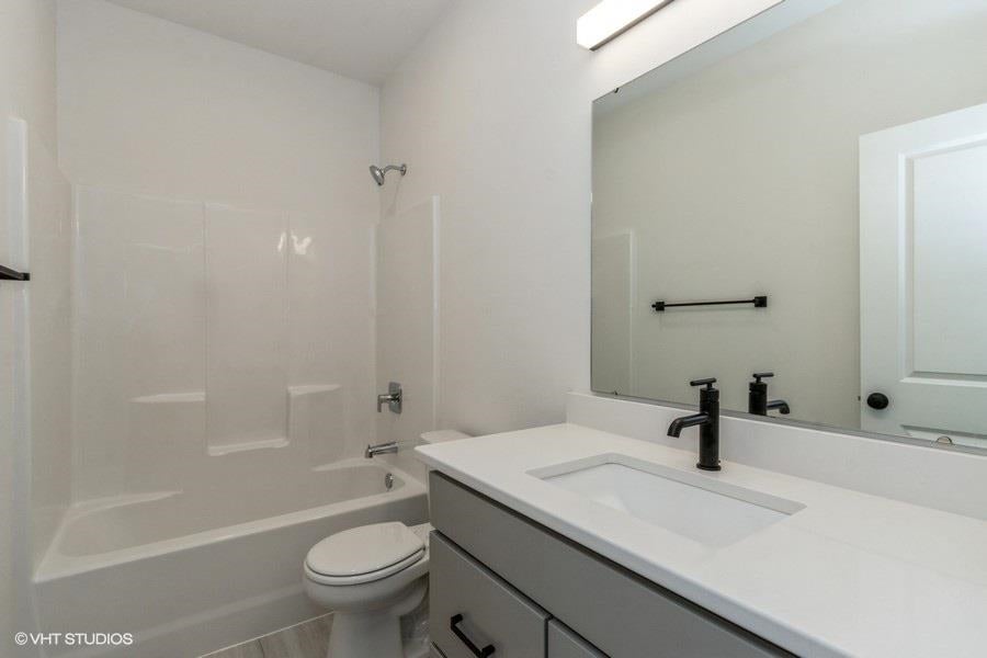 205 Ridgeway Drive Tiffin, IA 52340 - Photo 22 of 33 Gallery Image 22