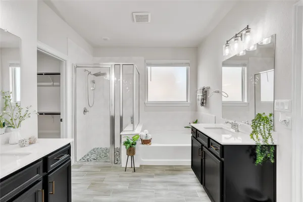 $589,000 | 204 Janelle Lane, Liberty Hill, TX 78642