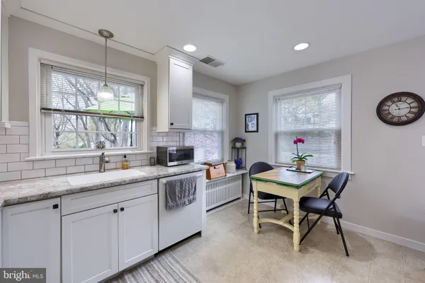 $575,000 | 243 Primrose Avenue, Lancaster, PA 17601