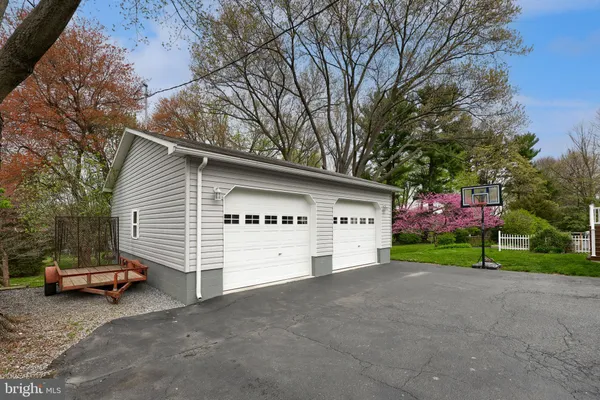 $575,000 | 243 Primrose Avenue, Lancaster, PA 17601