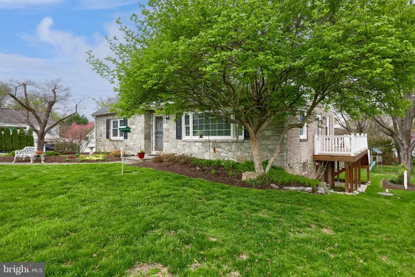 $575,000 | 243 Primrose Avenue, Lancaster, PA 17601