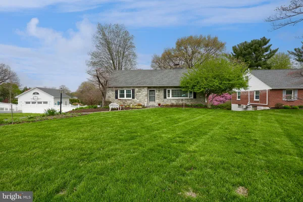 $575,000 | 243 Primrose Avenue, Lancaster, PA 17601