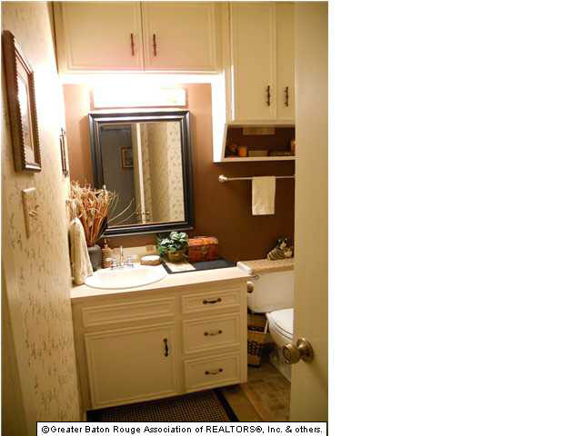 15639 Springwood Avenue Baton Rouge, LA 70817 - Photo 12 of 12 Gallery Image 12