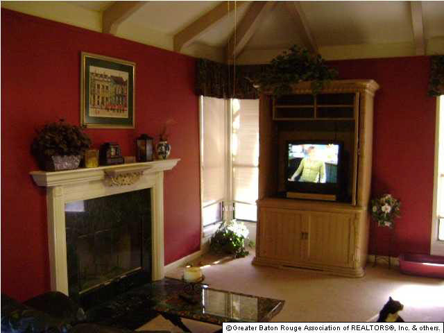 15639 Springwood Avenue Baton Rouge, LA 70817 - Photo 6 of 12 Gallery Image 6