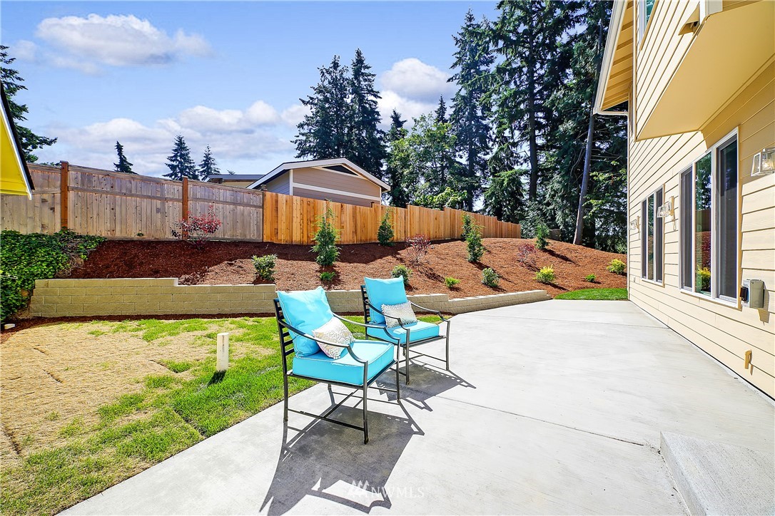 7329 182nd Street Southwest Edmonds, WA 98026 - Photo 27 of 36 Gallery Image 27