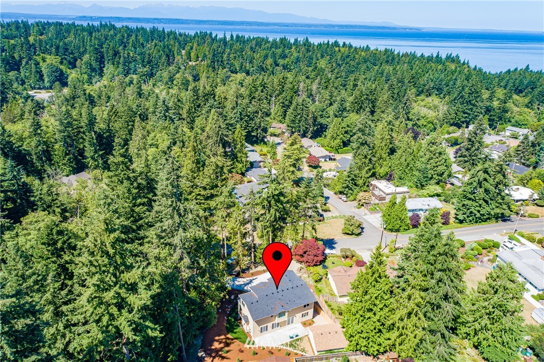 7329 182nd Street Southwest Edmonds, WA 98026 - Photo 31 of 36 Gallery Image 31
