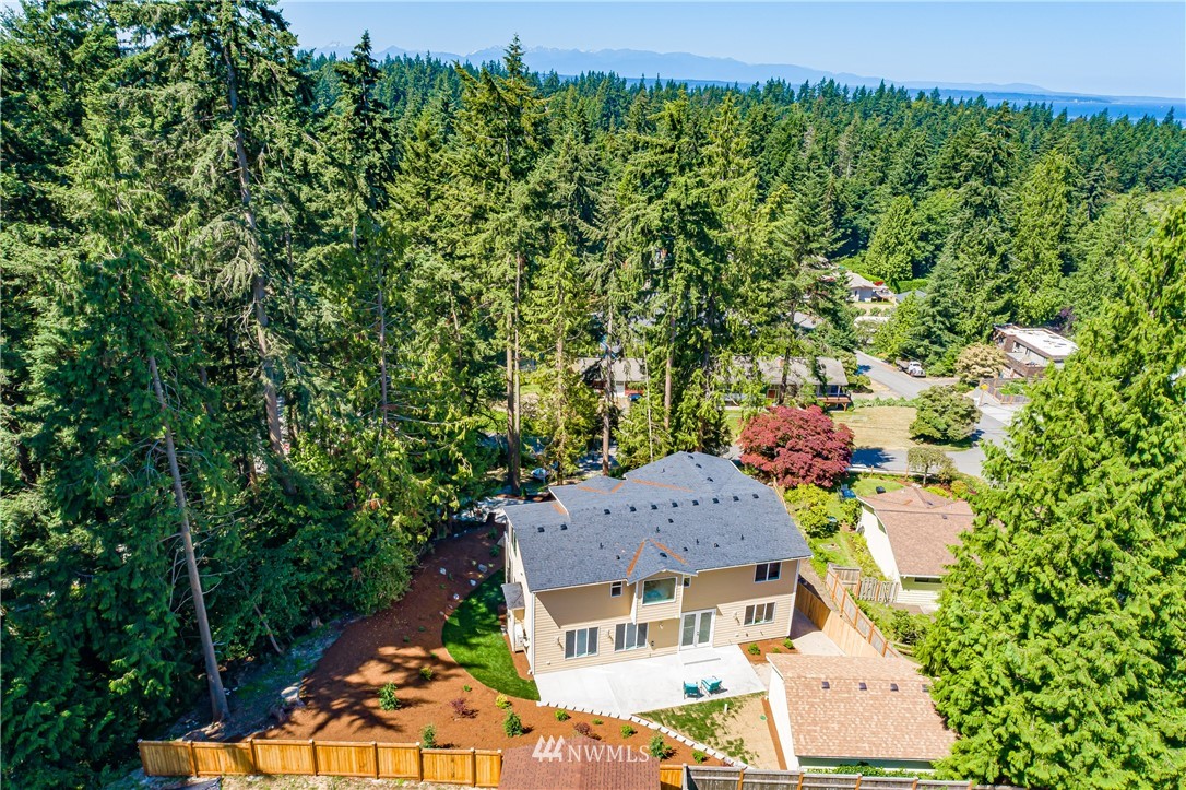 7329 182nd Street Southwest Edmonds, WA 98026 - Photo 33 of 36 Gallery Image 33