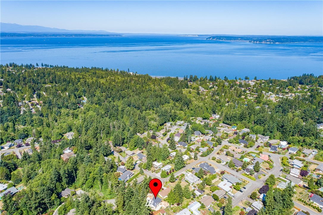 7329 182nd Street Southwest Edmonds, WA 98026 - Photo 36 of 36 Gallery Image 36