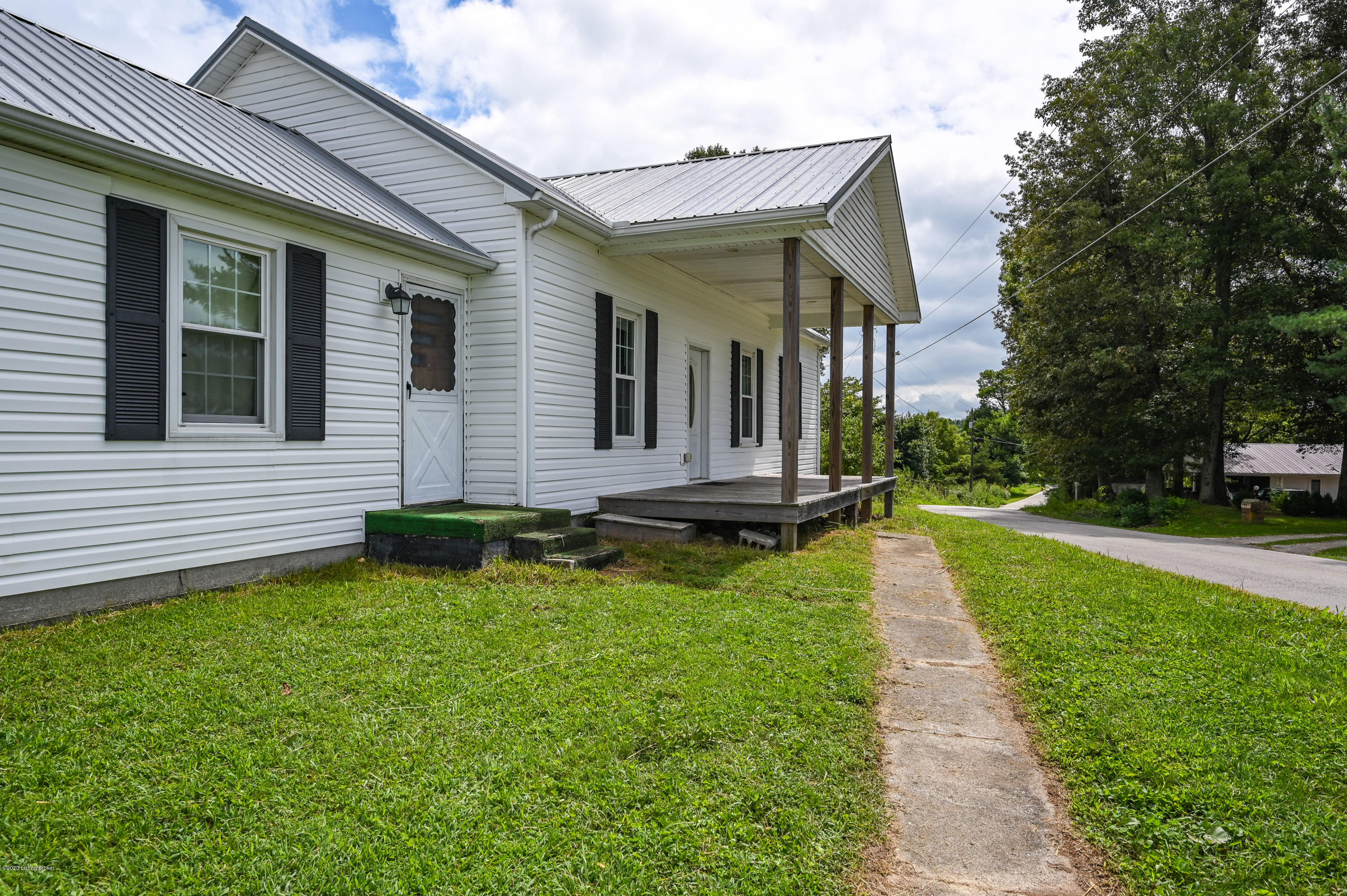 54 Bennett Road Buffalo, KY 42716 - Photo 6 of 28 Front Entry