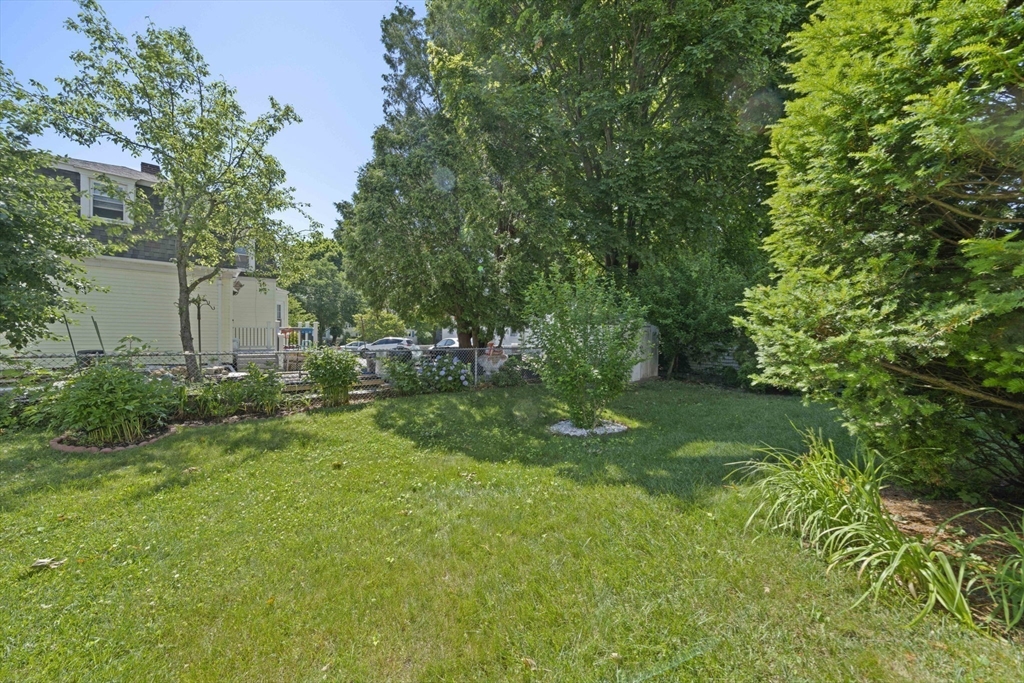 85 Edinboro Road, Unit 2 Quincy, MA 02169 - Photo 25 of 31 Gallery Image 25