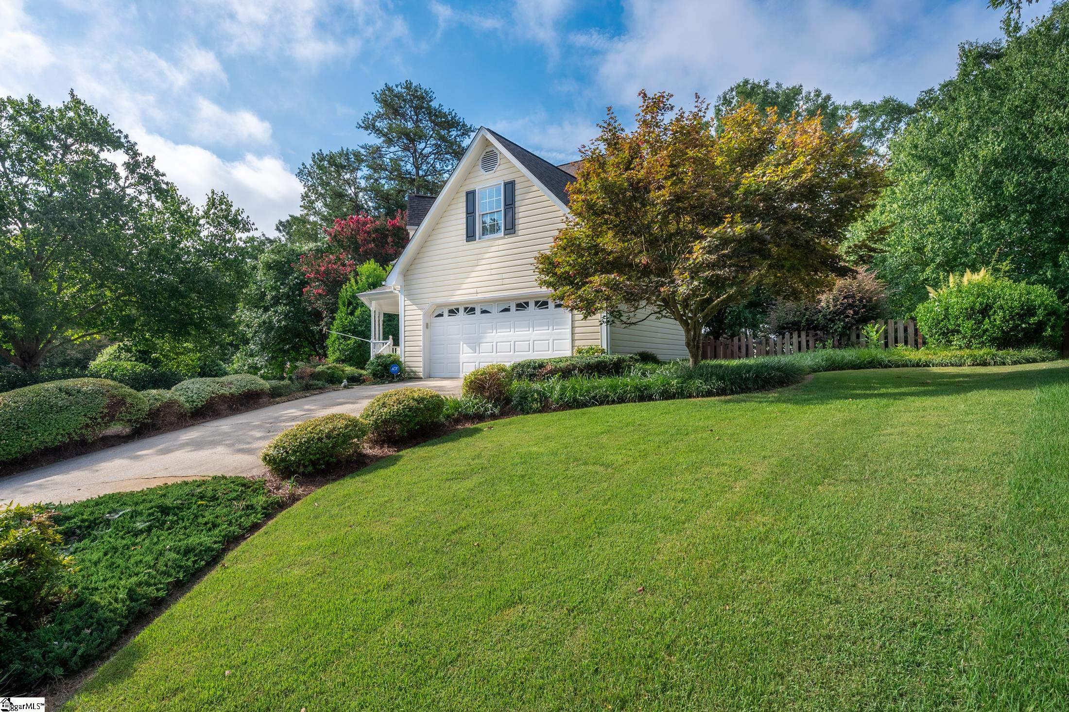 126 Keswick Trail Simpsonville, SC 29681 - Photo 3 of 36 Gallery Image 3