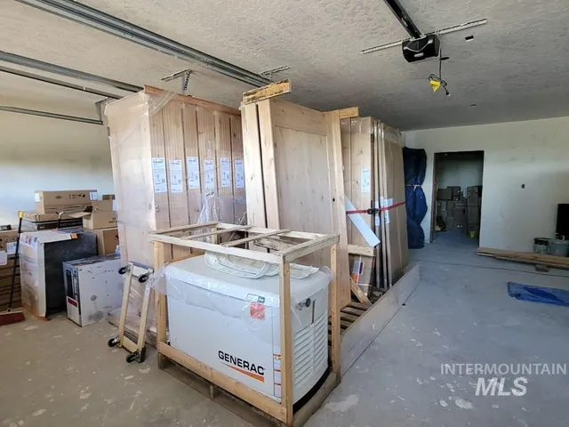 $3,199,900 | 31-33 Bacon Creek Road, Cascade, ID 83611