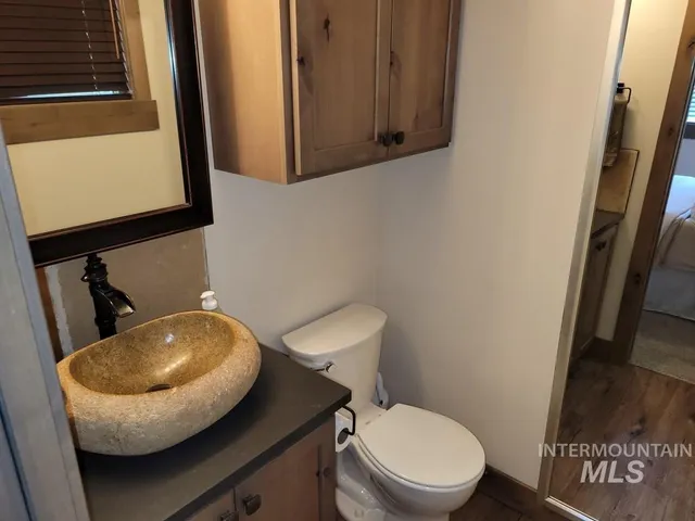 $3,199,900 | 31-33 Bacon Creek Road, Cascade, ID 83611