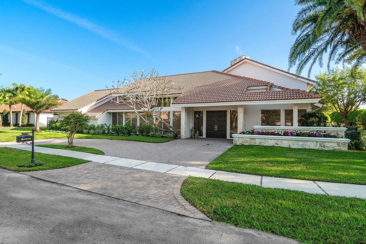 3270 St James Drive Boca Raton, FL 33434 - Photo 3 of 57 004-3270SaintJamesDrive-BocaRaton-FL-334