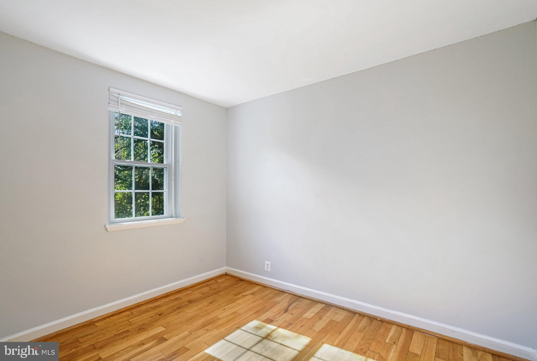 2836 South Abingdon Street Arlington, VA 22206 - Photo 23 of 34