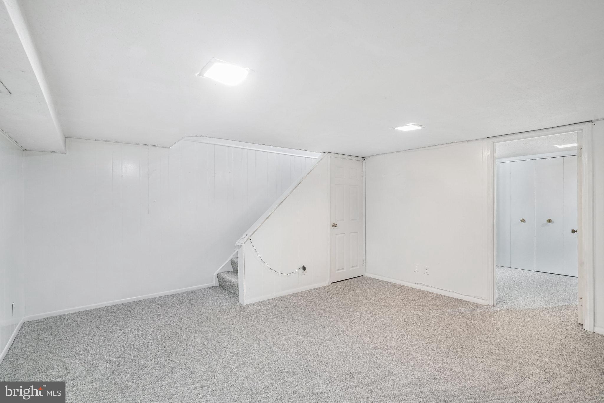 2836 South Abingdon Street Arlington, VA 22206 - Photo 26 of 34