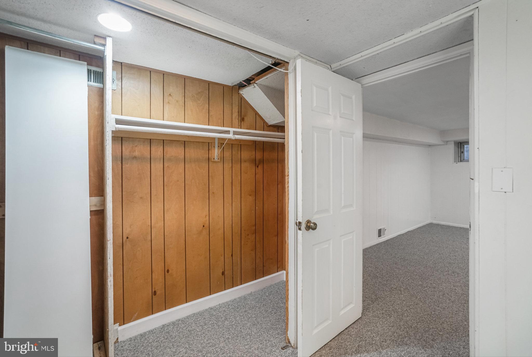 2836 South Abingdon Street Arlington, VA 22206 - Photo 29 of 34