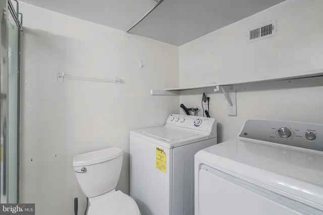 $2,800 | 2836 South Abingdon Street, Arlington, VA 22206