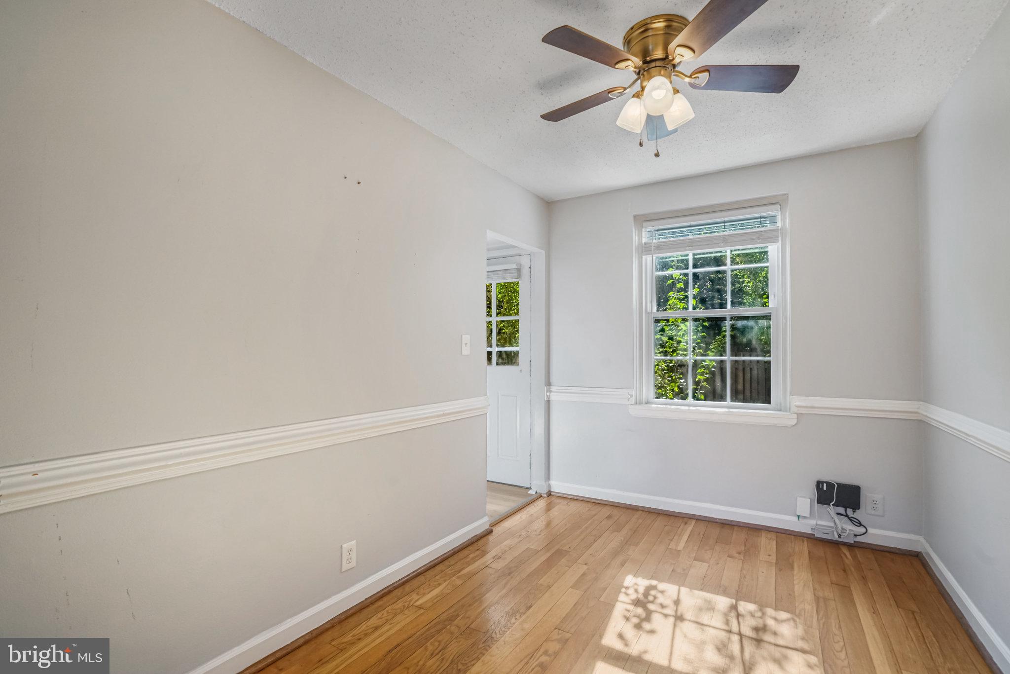 2836 South Abingdon Street Arlington, VA 22206 - Photo 6 of 34