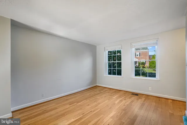 $2,800 | 2836 South Abingdon Street, Arlington, VA 22206