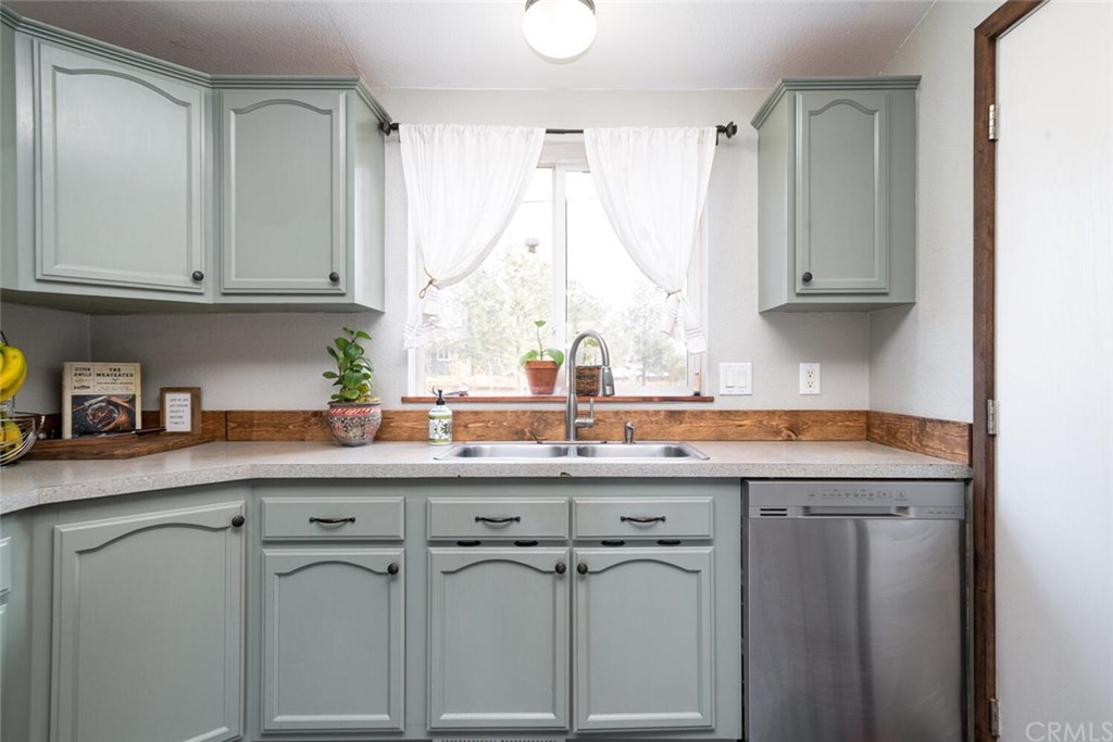 4788 Zinfandel Drive Chico, CA 95928 - Photo 11 of 38