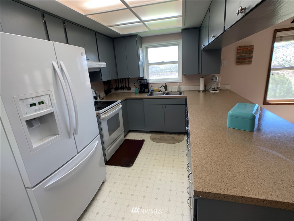 17109 Johnson Road Northwest Ephrata, WA 98823 - Photo 13 of 21 Gallery Image 13
