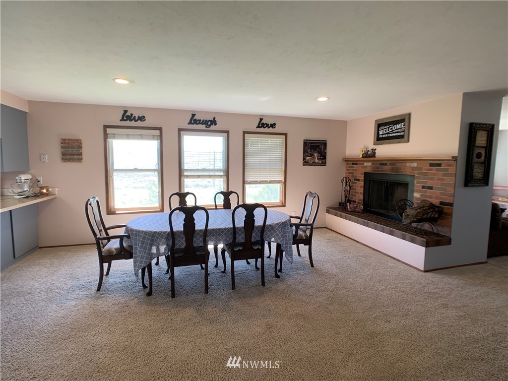 17109 Johnson Road Northwest Ephrata, WA 98823 - Photo 6 of 21 Gallery Image 6