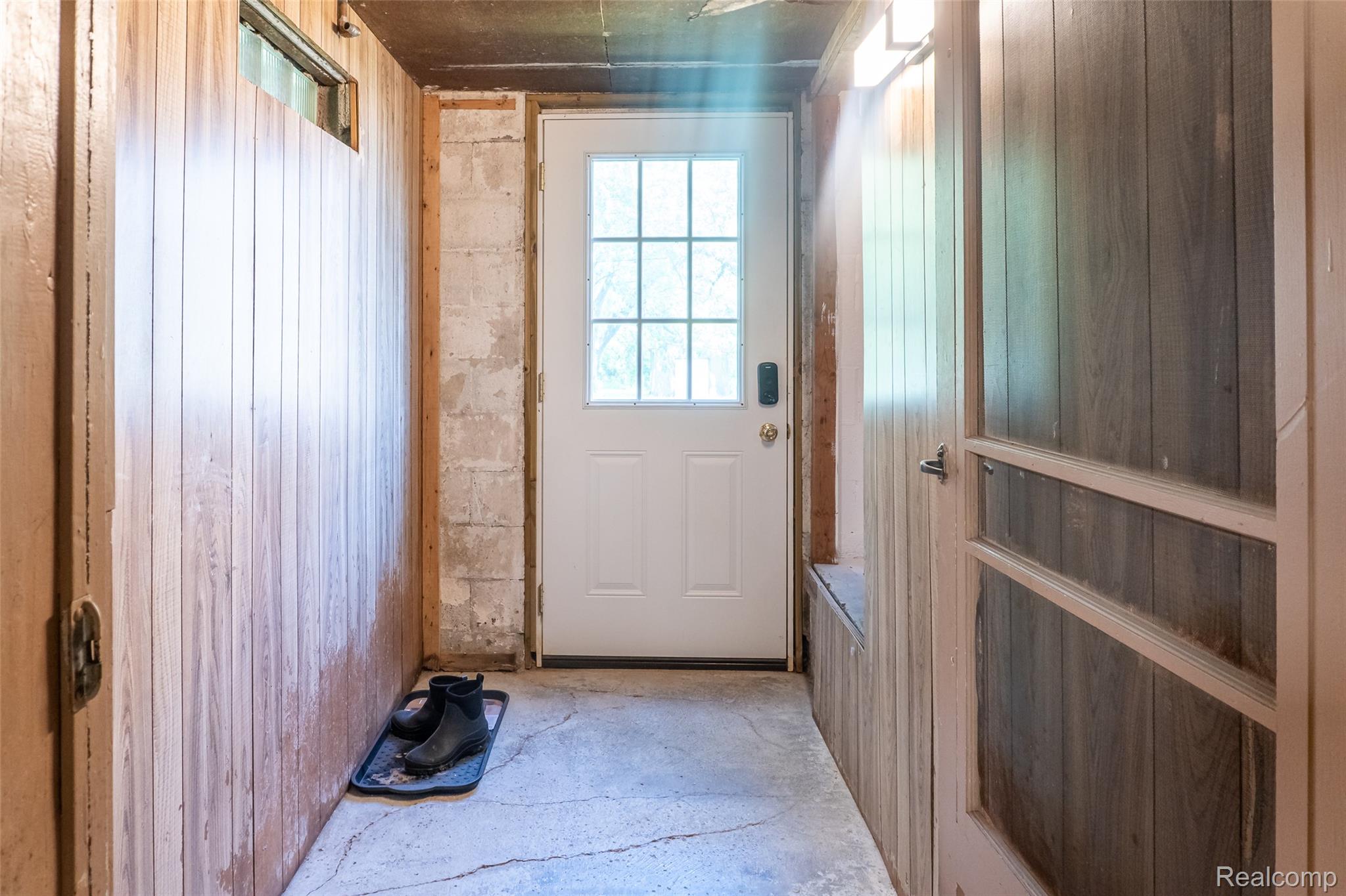 70 West Hamlin Road Rochester, MI 48307 - Photo 28 of 41 W HamilnRd_70-70.jpg