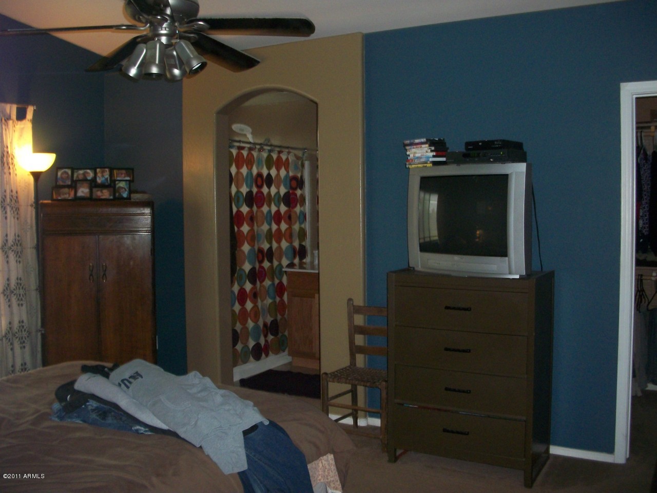 2414 West Apollo Road Phoenix, AZ 85041 - Photo 7 of 8 master is split!