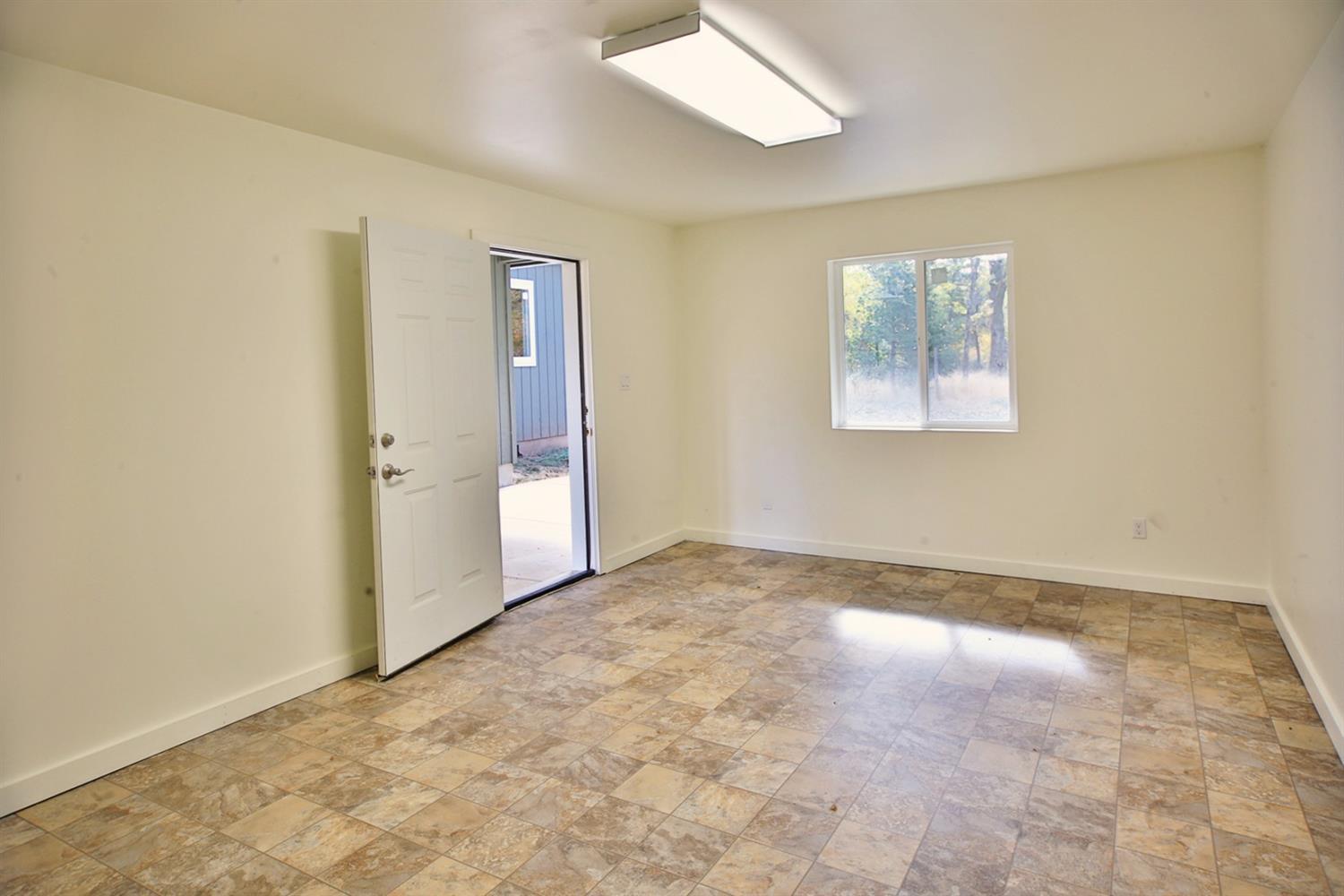 717 Hummingbird Road Cave Junction, OR 97523 - Photo 19 of 26 Here is your bonus room! Play room, craf