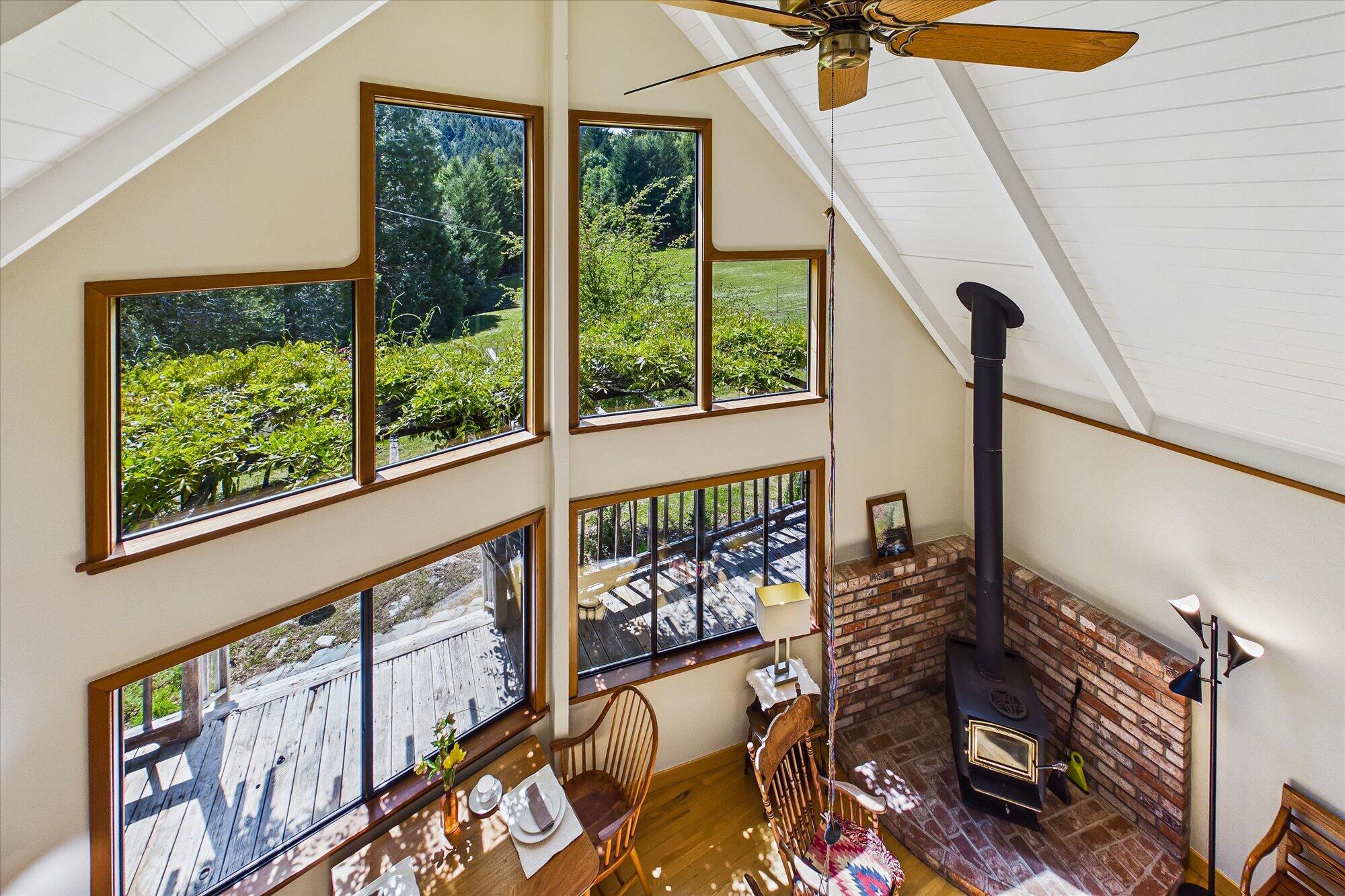 303 Hungry Gulch Road Whitethorn, CA 95589 - Photo 38 of 58