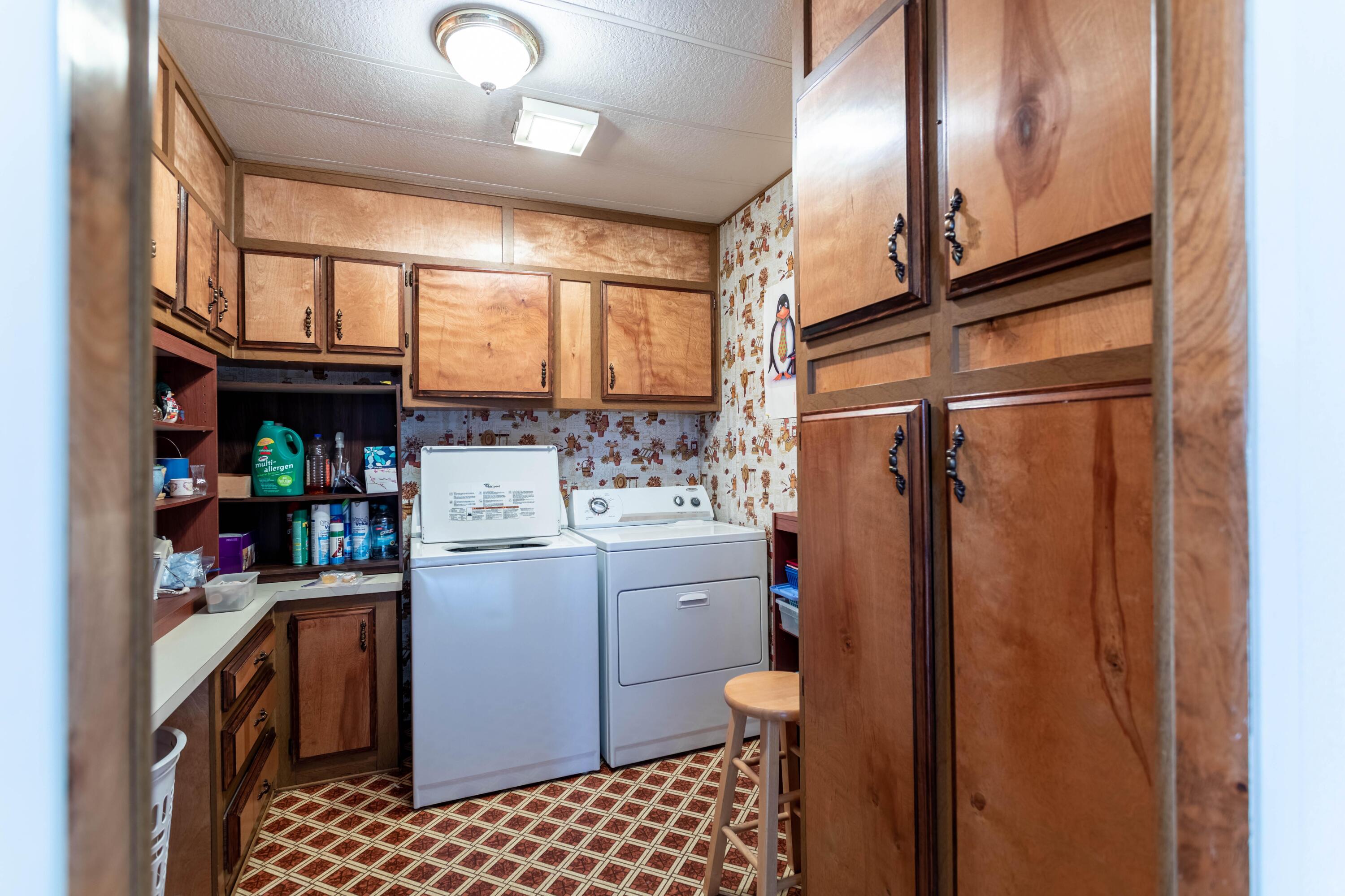 555 Freeman Road, Unit 192 Central Point, OR 97502 - Photo 14 of 26 15
